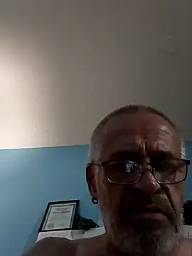 geilerschwanz64 online show from March 19, 2025, 7:51 am