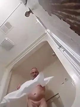 geilerschwanz64 online show from October 1, 2025, 4:57 pm