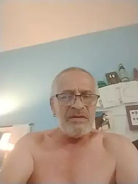 geilerschwanz64 online show from May 28, 2026, 3:37 am