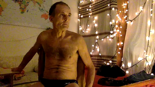 TowaFreespirit online show from December 2, 2024, 11:29 pm