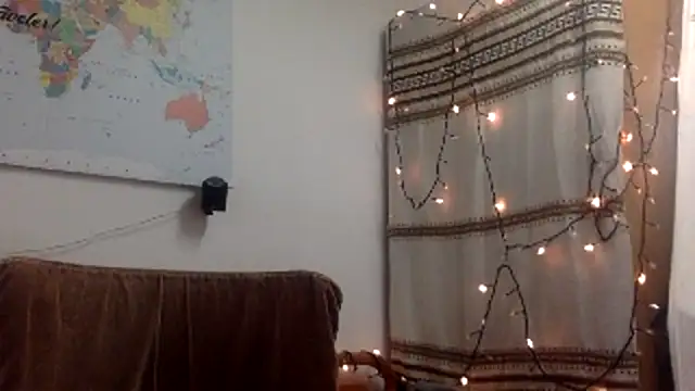 TowaFreespirit online show from December 6, 2024, 11:11 am