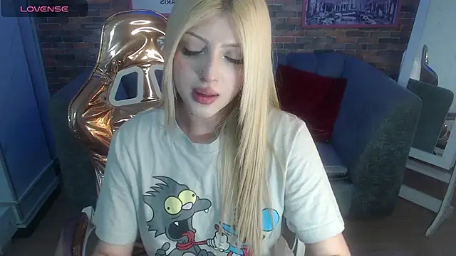 Kitty fox b online show from February 24, 2025, 10:58 pm