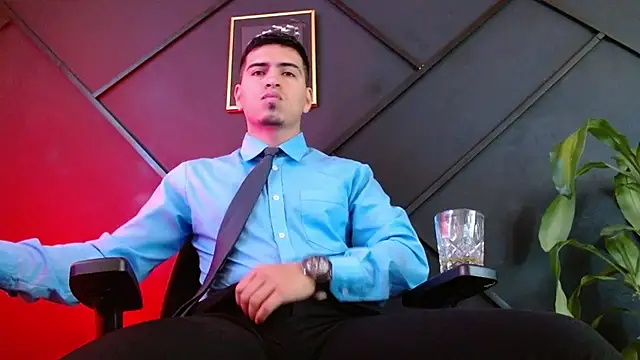 Snapshot of Adrian_Mill3r chatting on March 18, 2025, 4:48 pm Adrian Mill3r online show from March 18, 2025, 4:48 pm