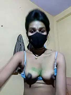 Snapshot of Hoty_girl_143 chatting on March 14, 2025, 7:59 am Hoty girl 143 online show from March 14, 2025, 7:59 am