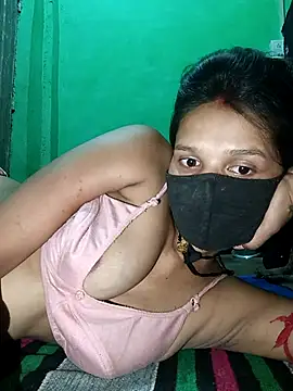 Hoty girl 143 online show from April 16, 2026, 5:25 pm