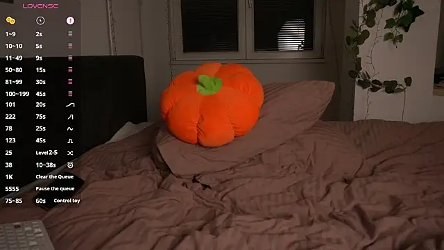 ArianaMur online show from February 6, 2026, 5:12 am