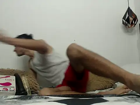 Snapshot of Latin_Boy24 chatting on October 6, 2025, 3:53 pm Latin Boy24 online show from October 6, 2025, 3:53 pm