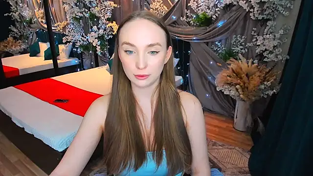 Snapshot of TrueReincarnation chatting on February 13, 2025, 7:21 pm TrueReincarnation online show from February 13, 2025, 7:21 pm