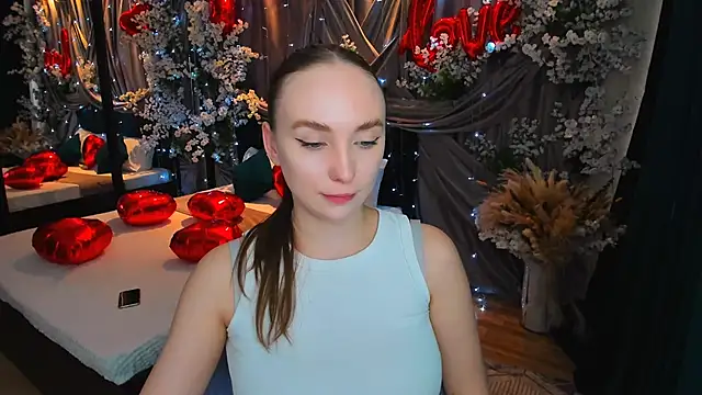 Snapshot of TrueReincarnation chatting on February 16, 2025, 1:27 pm TrueReincarnation online show from February 16, 2025, 1:27 pm