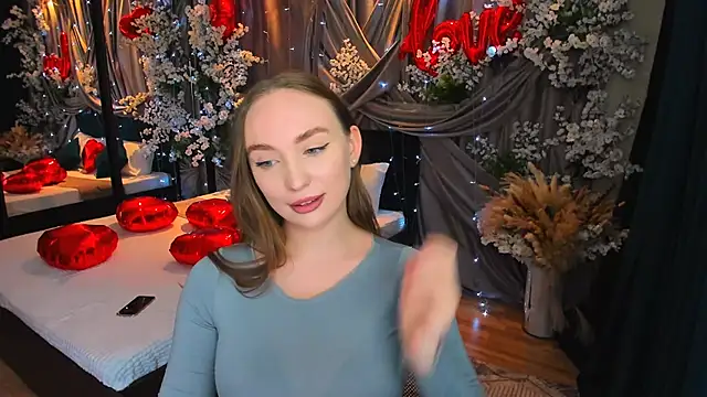 Snapshot of TrueReincarnation chatting on February 18, 2025, 4:16 pm TrueReincarnation online show from February 18, 2025, 4:16 pm