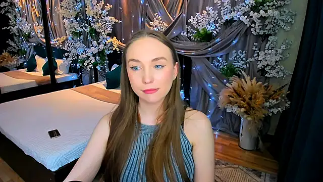 Snapshot of TrueReincarnation chatting on March 3, 2025, 7:06 pm TrueReincarnation online show from March 3, 2025, 7:06 pm