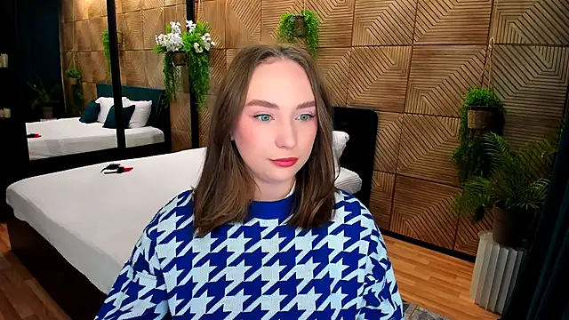 Snapshot of TrueReincarnation chatting on October 1, 2025, 4:02 pm TrueReincarnation online show from October 1, 2025, 4:02 pm