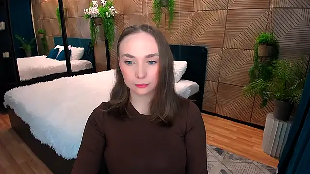 Snapshot of TrueReincarnation chatting on December 4, 2025, 2:10 am TrueReincarnation online show from December 4, 2025, 2:10 am