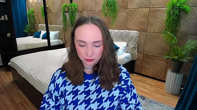 Snapshot of TrueReincarnation chatting on February 8, 2026, 10:18 am TrueReincarnation online show from February 8, 2026, 10:18 am