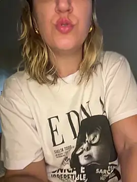 Bia sexynovaes online show from March 3, 2025, 9:15 pm