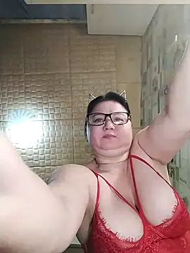 Holly-69 online show from December 18, 2025, 11:38 am