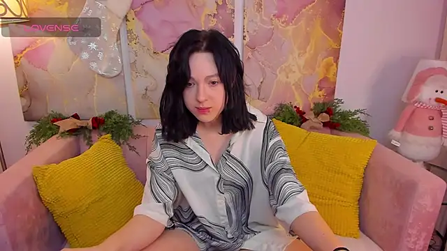fiamoory online show from December 20, 2024, 1:36 am