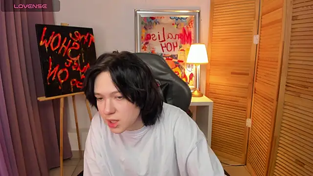 fiamoory online show from January 12, 2025, 1:11 am