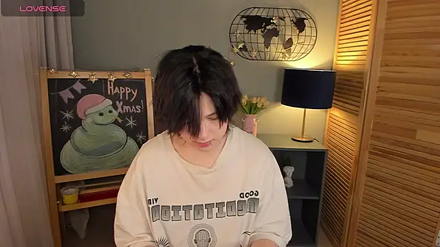 fiamoory online show from February 1, 2025, 4:24 am