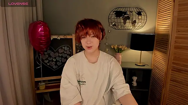 fiamoory online show from February 11, 2025, 1:31 am