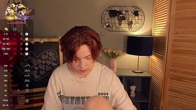 fiamoory online show from February 15, 2025, 8:44 am