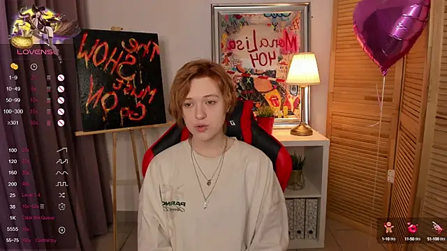 fiamoory online show from March 8, 2025, 1:28 am