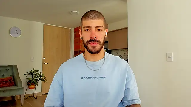 Guyinthemountain online show from January 15, 2025, 12:58 pm