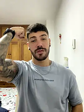 Guyinthemountain online show from October 12, 2025, 10:53 pm