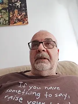 Satiro Sevilla online show from November 9, 2025, 2:59 pm