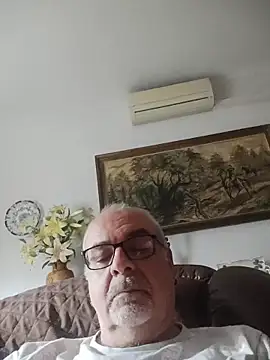 Satiro Sevilla online show from November 24, 2025, 12:32 am