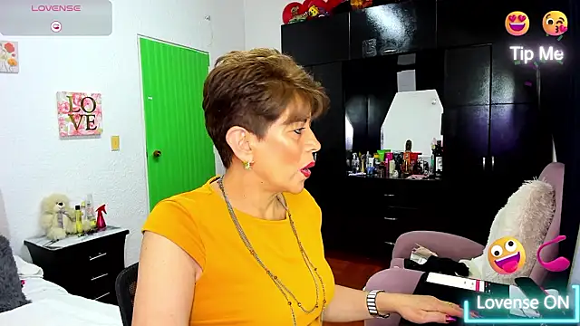 Angelina Stone 65 online show from February 22, 2026, 1:18 am