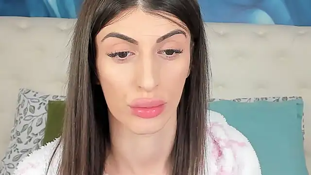 SkinnyDolly online show from January 13, 2026, 8:36 pm