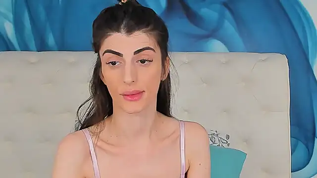 Snapshot of SkinnyDolly chatting on March 20, 2026, 9:30 pm SkinnyDolly online show from March 20, 2026, 9:30 pm