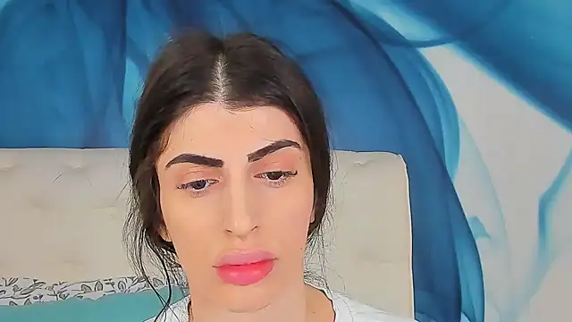 Snapshot of SkinnyDolly chatting on March 23, 2026, 2:59 am SkinnyDolly online show from March 23, 2026, 2:59 am