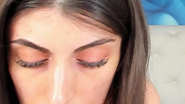 Snapshot of SkinnyDolly chatting on April 9, 2026, 3:06 am SkinnyDolly online show from April 9, 2026, 3:06 am