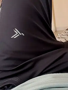 MrNick74 online show from December 21, 2025, 7:48 am