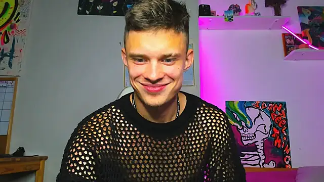 Snapshot of hornyadamsex chatting on September 26, 2025, 7:51 pm hornyadamsex online show from September 26, 2025, 7:51 pm