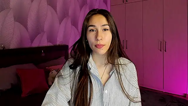 Snapshot of Bambiii_bby chatting on January 29, 2025, 2:30 am Bambiii bby online show from January 29, 2025, 2:30 am