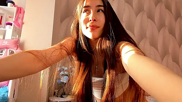 Snapshot of Bambiii_bby chatting on February 18, 2025, 2:59 am Bambiii bby online show from February 18, 2025, 2:59 am