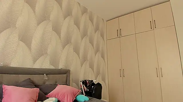 Snapshot of Bambiii_bby chatting on March 14, 2025, 3:15 am Bambiii bby online show from March 14, 2025, 3:15 am