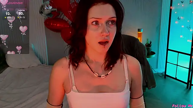 Snapshot of Sky_Eyes_ chatting on February 12, 2025, 11:40 am Sky Eyes  online show from February 12, 2025, 11:40 am