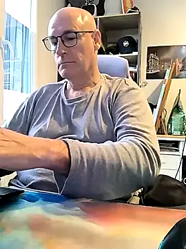 bogland33 online show from March 8, 2025, 3:35 pm