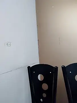 maye dan online show from October 28, 2025, 1:58 pm