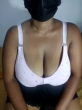 Snapshot of kumaricapalsex2 chatting on November 20, 2025, 6:40 pm kumaricapalsex2 online show from November 20, 2025, 6:40 pm