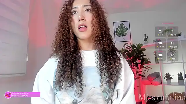 miss catalinaa online show from February 10, 2025, 11:36 am