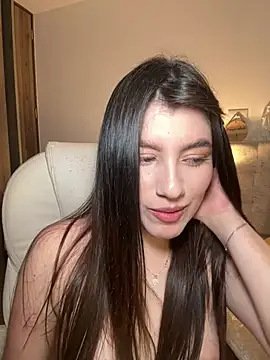 ARITOO  online show from April 6, 2026, 4:46 am