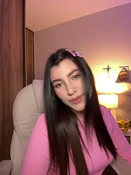 ARITOO  online show from April 13, 2026, 3:34 am