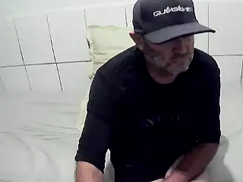 pierdona online show from February 19, 2026, 7:43 pm