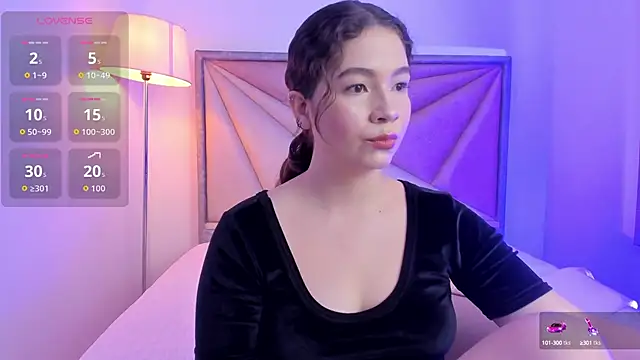 Snapshot of KarenPautt chatting on September 30, 2025, 10:26 pm KarenPautt online show from September 30, 2025, 10:26 pm