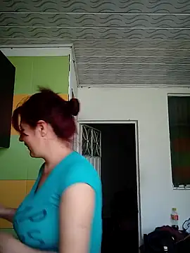 carolina linarez69 online show from January 19, 2025, 7:58 pm